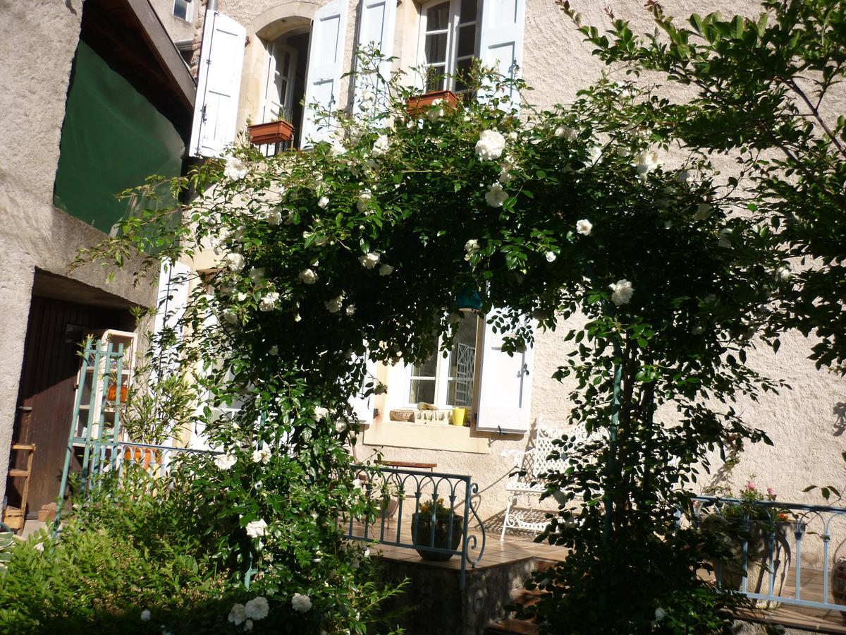 フォワ La Mirandole Bed & Breakfast エクステリア 写真